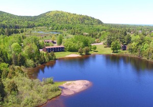 Lake Fanny Hooe Resort-2 Bed With Balcony #11 Hotel Room