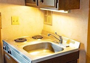 Lake Fanny Hooe Resort-2 Bed With Balcony #12 Hotel Room