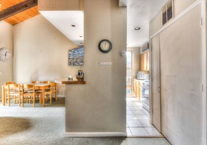 Lake Forest Villa | Getaway at the Villas in Tahoe City | Walk to the Beach!