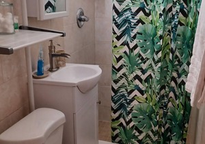 Lake Worth Studio-B Suite 5 miles from the Beach