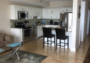 LAKEFRONT CONDO #107* 2BR/2 BA SLEEPS 6