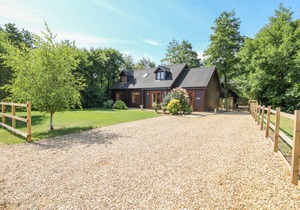 Lakeland Lodge
