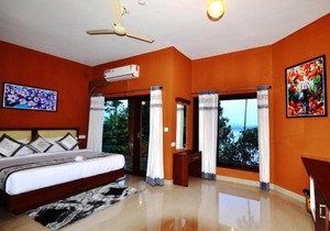LakeRose Wayanad Resort - Lake view