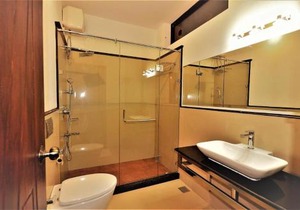LakeRose Wayanad Resort - Lake view