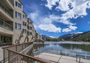 Lakeside 1495 by SummitCove Lodging