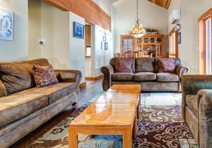 Lakeside Cabin 1687 home