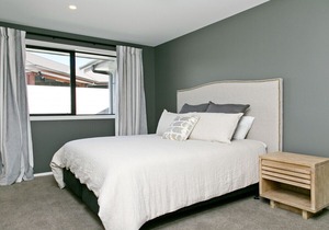 Lakeside Estate - Rainbow Point Holiday Home, WHAREWAKA