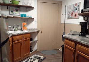 Lakeside Large One Bedroom Cottage (#1) With Two Beds