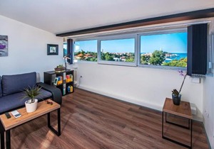 Lakovich Sea view Apartments