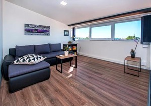 Lakovich Sea view Apartments