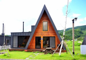 Lambs Village 08