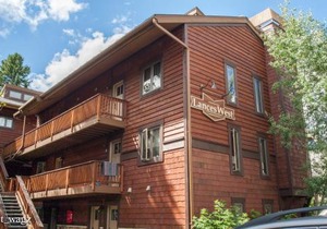 Lances West 6