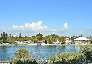 Land's End 1-402 Bay Front - Premier