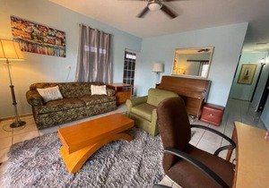 LARGE 8BR Sleeps 38 People with over 3000 SQ FT