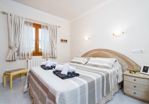 Large and comfortable villa with private pool in Javea, on the Costa Blanca, Spain for 6 persons