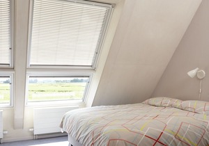 Large child-friendly holiday home near Lauwersmeer and Wadden Sea