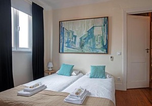 Large family flat in Campo de Ourique