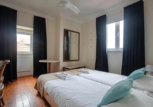 Large family flat in Campo de Ourique