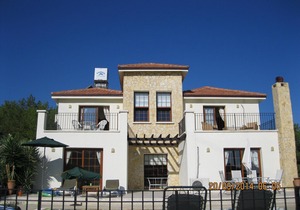 Large modern private spacious villa with pool. Panoramic Mountain & Sea Views.