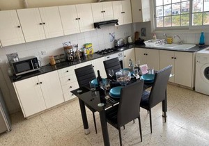 Larnaca Comfort Rooms