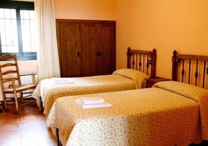 Las Casas de Agapito Rural Center in Gredos, capacity for 25 people in total