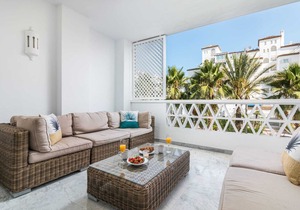 Las Gaviotas - Two Bedroom Apartment, Sleeps 4
