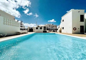 Las Mimosas Flat