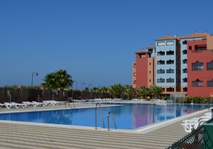 LAS PALMERAS 49 - Two Bedroom Apartment, Sleeps 5