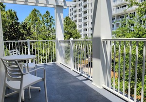 Lasata 3401 ~ "Coconut Cottage" is your next favorite place to stay!