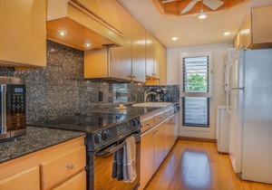 *Lauloa 304* Maui Prime Oceanfront Condo, A/C!