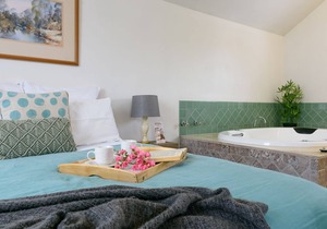 Lauristina Spa Cottage