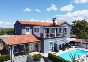 Lavanda 1, Peacefull apartment with swimming pool