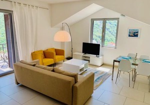 Lavender Bay Apartment C33