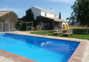 Lavish Cottage in Fuentes de Cesna with Pool