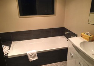 Lawrence Townhouse Accommodation 18A