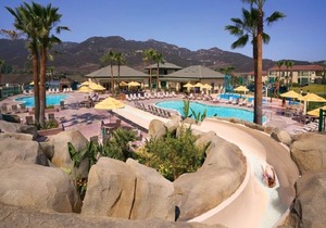 LAWRENCE WELK RESORT, GOLFING, LUXURY