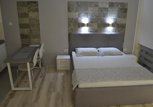 Lazarus Studio Apartment