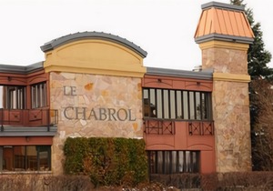 Le Chabrol Hotel & Suites