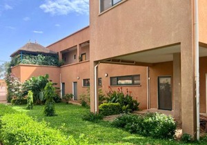 Le Lézard Vert, Maison d'Affair à Niamey