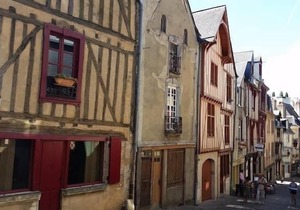 Le logement est composé de 1 chambres doubles et d'un canapé convertible