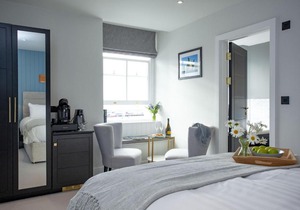 Leader, Maritime Suites, Brixham