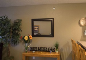 Ledges Lakefront 2BR Condo! No Steps. Walk-In Unit w/ WiFi.