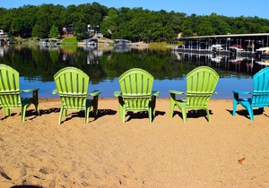 Ledges Lakefront 2BR Condo! No Steps. Walk-In Unit w/ WiFi.