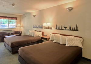 Legend Inn 109 - Stay at Summit Village Shanty Creek