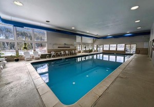 Lenawee 1741 by SummitCove Lodging