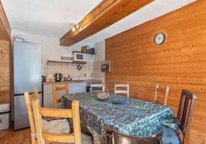 Lenora I by Interhome