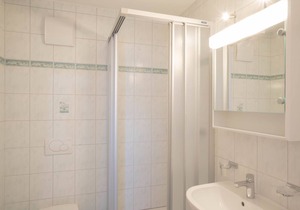 Les Cîmes 4 by Interhome