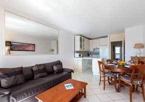 Les Cascadelles by Interhome