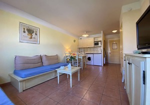 Les Issambres, 1BR apartment with pool, parking