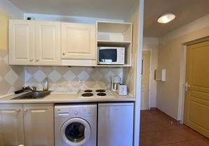 Les Issambres, 1BR apartment with pool, parking